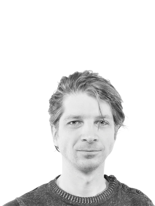 Jess Rahbek, ph.d. og lektor, præsenterer sin Playful Tension-model – et designtool udviklet med LEGO House.