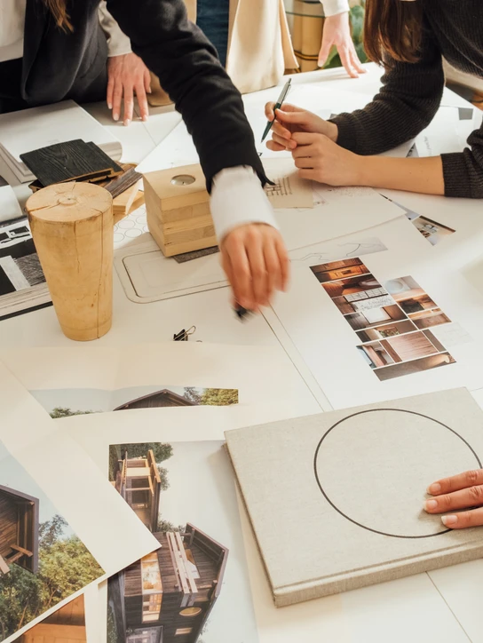 Lær designbaseret procesfacilitering i praksis med efteruddannelser hos Designskolen Kolding