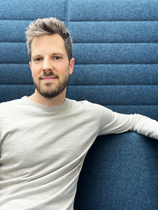 6C-designmodellen er blevet et vigtigt værktøj for Kasper Toft Madsen, når han underviser i faget design og arkitektur på Aarhus Gymnasium, Tilst. Modellen, som han stiftede bekendtskab med på Designskolen Koldings kursus "Design i praksis for undervisere", er udarbejdet af Silje Kamille Friis og Anne Katrine Gelting.