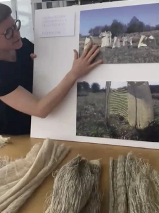 Marianne Nielsen, Anna Bruun Kristiansen and Karoline Lind Bøttern presented in a virtual tour DSKD’s weaving and knitting lab by presenting their Bachelor graduation projects.